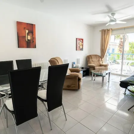 Sapphire Oasis Apartament