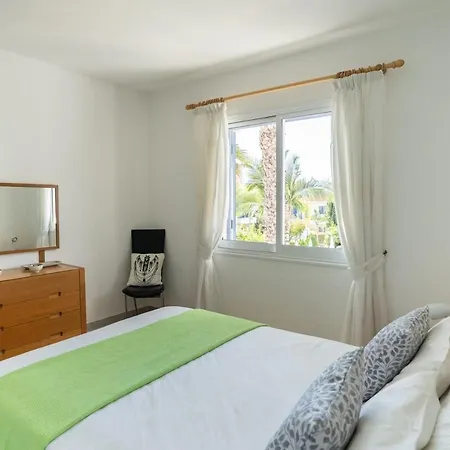 Sapphire Oasis * Paphos