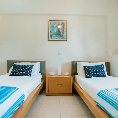 Sapphire Oasis * Paphos