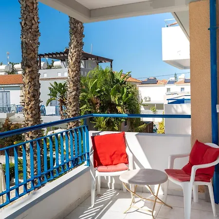 Sapphire Oasis Apartament *