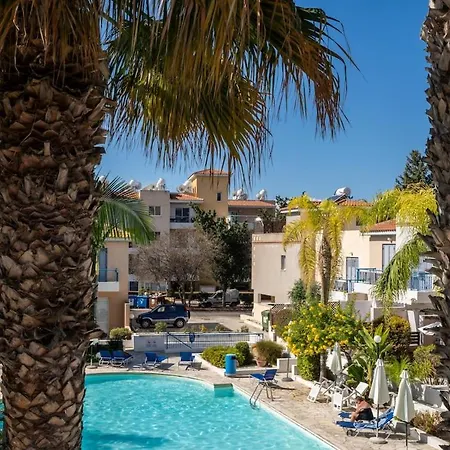 Sapphire Oasis *