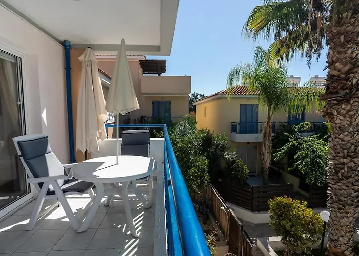 דירה Sapphire Oasis פאפוס